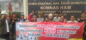 pedagang kecil “korban” relokasi Pasar Rakyat Subang mengadu kepada Komisi Nasional Hak Asasi Manusia (KOMNAS HAM) Indonesia Jalan Latuharhary No. 4B Menteng Jakarta Pusat