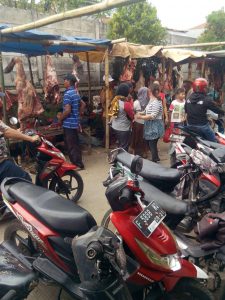 Penjual Daging Segar Di Pasar Tohaga Cariu Bogor