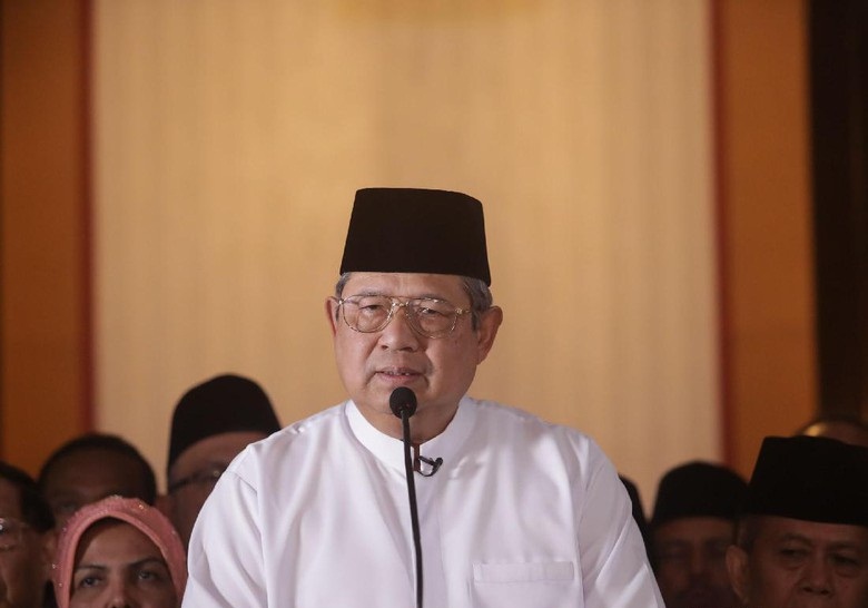 Susilo Bambang Yudoyono (SBY)