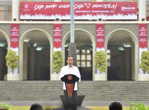 Presiden Jokowi, Sabtu (22/7) pagi, menghadiri Kongres Pancasila IX yang diselenggarakan di Halaman Balairung UGM, Sleman, DI Yogyakarta.