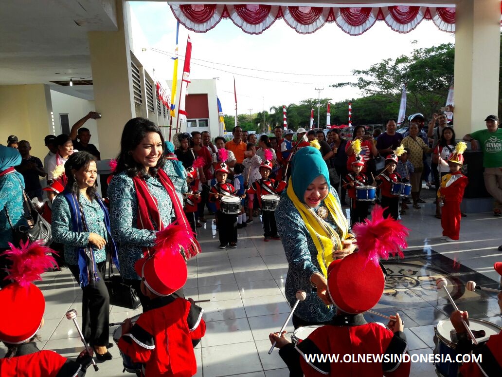 Ibu Gubernur Maluku Tenggara Barat Beserta Anak TEAM DRUM BAND