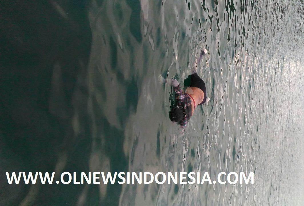 Mayat Mrs terapung di Danau Toba Samosir Sumatera utara