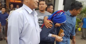Dirut RSUD serang Banten Dwi Hesti Hendarti dijemput paksa oleh penyidik Kejari Serang Banten