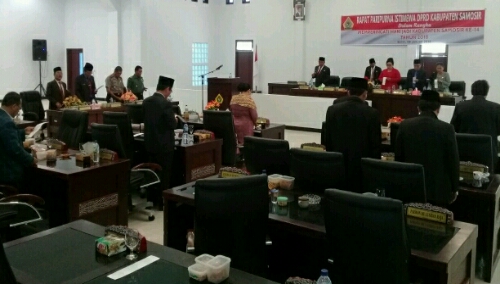 Foto :Suasana Rapat Paripurna Istinewa DPRD Kab.Samosir rangka Hari Jadi Ke 14 Tahun Kabupaten Samosir Sumatra Utara.