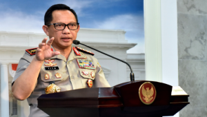 Kapolri Jenderal Tito Karnavian menyampaikan keterangan pers usai Rapat Terbatas, di Kantor Presiden, Jakarta, Selasa (22/5)