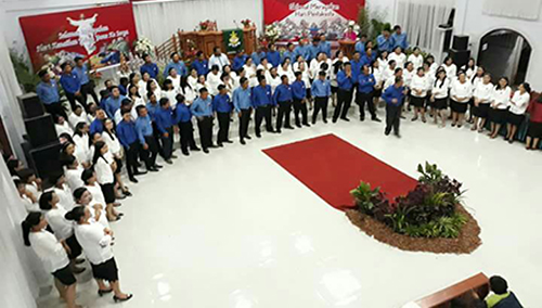 Peserta Paduan Suara terbanyak dengan anggota 110 orang dari GMIM Kamang Kamanga.