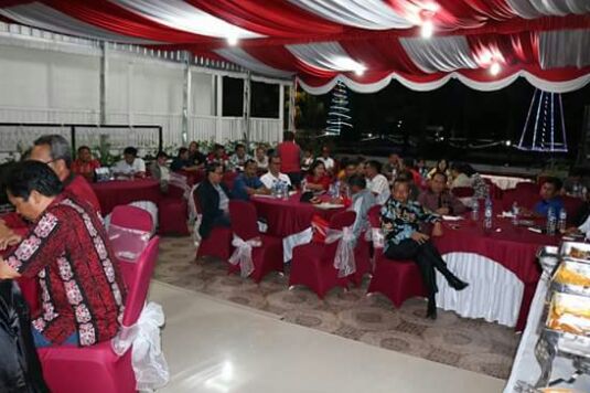 Foto : Para OPD kabupaten Samosir, serius mendengarkan arahan dan bimbingan dari Kemenpan RB di Ruang Rapat Dinas Bupati