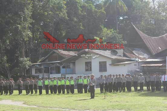 Foto : Persiapan Pasukan gabungan OPS Ketupat Toba 2018, di Tanah Lapang Onan Lama Pangururan
