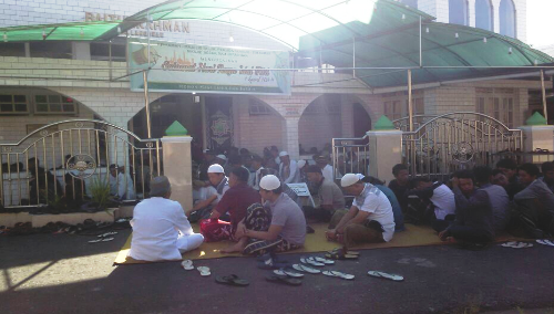 Suasana ibadah sholat ied di Masjid Besar Baiturrahman Langowan