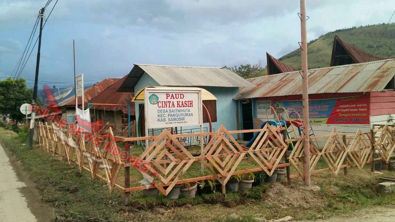 Foto : Paud Sahit Nihuta yang telah selesai perbaikan pagar dan pintunya oleh Pasukan Merah putih Narapidana Lapas Pangururan "Bhakti Bagimu negeri"