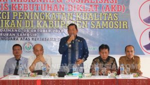 Seminar Nasional dan Sosialisasi Analisis Kebutuhan Diklat (AKD), yang diikuti guru dan kepala sekolah SMP se-Kabupaten Samosir