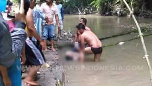 Mayat korban yang ditemukan di Sungai Lau Biang oleh warga dan keluarga pada Rabu sore (27/02) 2019