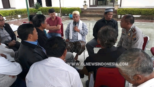 Ket foto : Tokoh Agama Islam Haji Nurdin Ginting saat berdialog dengan para tokoh agama lainnya di sesi diskusi, Rabu (20/03) 2019