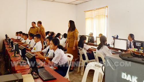 SD dan SMP Se-Kabupaten Samosir Serentak Ikuti Ujian Akhir Berstandard Nasional