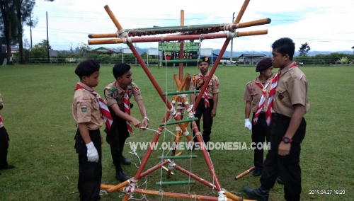 Ket foto  : tampak kegiatan Persami Pramuka setingkat SMA/SMK Se-wilayah Kabupaten Karo  Minggu (28/04) 2019 di Lapangan Kodim 0205 Tanah Karo