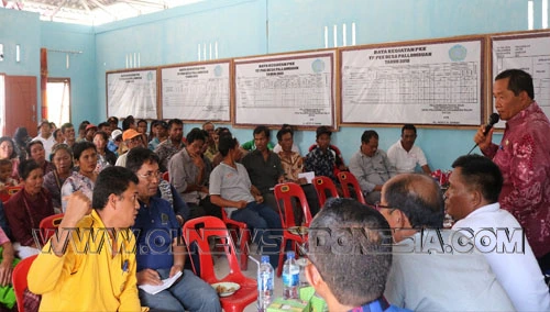Pemerintah Kabupaten Samosir melalui Dinas Pertanian dan Dinas PUPR menggelar Sosialisasi Pemanfaatan Pompa Air di Kecamatan Palipi, Jum'at (6/9) bertempat di Aula Kantor Camat Palipi, dihadiri oleh 7 (tujuh) kelompok tani dari dua desa, yaitu Desa Palipi dan Desa Pallombuan.