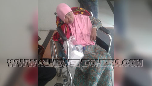 Kondisi Ibu Saci Yang Mengalami Tumor Otak Ganas Dengan Keadaan Lumpuh