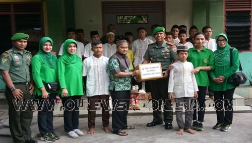 Danbrigif 7/RR Kolonel Inf. Agustatius Sitepu, SSos didampingi Ketua persit Brigif 7 /RR Ny. Ester Monika Rehulina Agustatius Sitepu anjangsana ke Panti Asuhan dalam rangka  HUT TNI Ke 74 di Galang