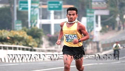 Pratu Welman Pasaribu anggota Yonif 121/MK, Brigif-7 /RR tercatat sebagai juara dalam lomba lari kategori profesional 10.000 meter yang diselenggarakan di Bengkulu