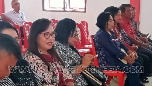 Para Kepala Desa pada saat sebelum acara dimulai.