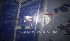 Ket foto : Barang bukti Sabu dan Bong yang diamankan petugas dari pelaku saat di hadang di jalan umum Payung Kecamatan Tiga Nderket Kabupaten Karo (Ist).