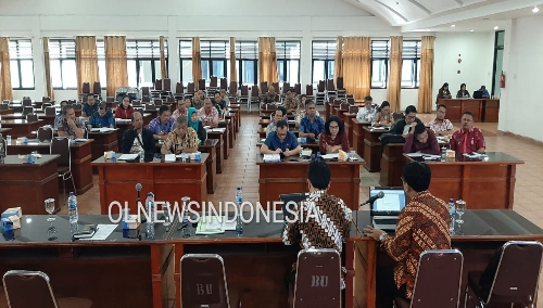 Ket foto : KPK hadir di Aula Kantor Bupati Karo Kabanjahe sebagian narasumber dalam pencegahan korupsi di Pemerintah Kabupaten Karo, Kamis (28/11) 2019 (Ist)