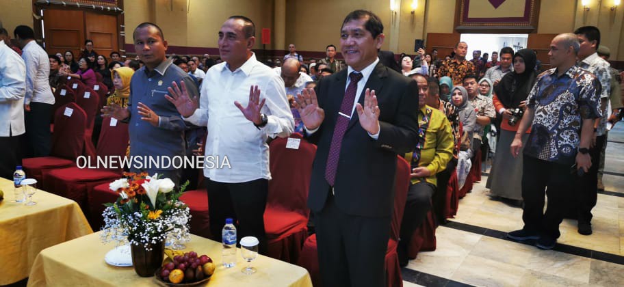 Ket foto : Gubernur Sumatera Utara Edy Rahmayadi didampingi Bupati Karo Terkelin Brahmana SH MH, saat mengikuti acara Pra Musrenbang Propinsi Sumatera Utara di Hotel Sibayak Berastagi, Jumat (06/03) 2020 (Ist)