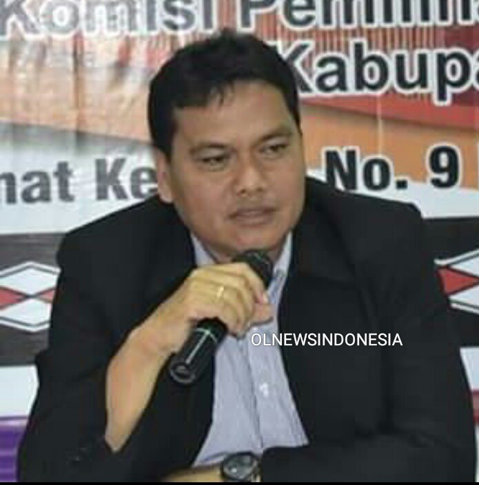 Ket foto : Ketua KPU Kab Karo Gemar Tarigan